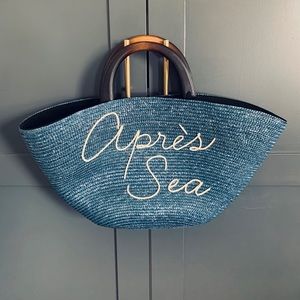 Apres sea Beach Bag Eugenia Kim
